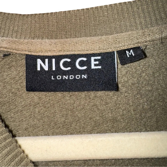 ASOS Nicce London Long Sleeve Shirt Asymmetrical Crewneck Colorblock Size Medium - Picture 10 of 12